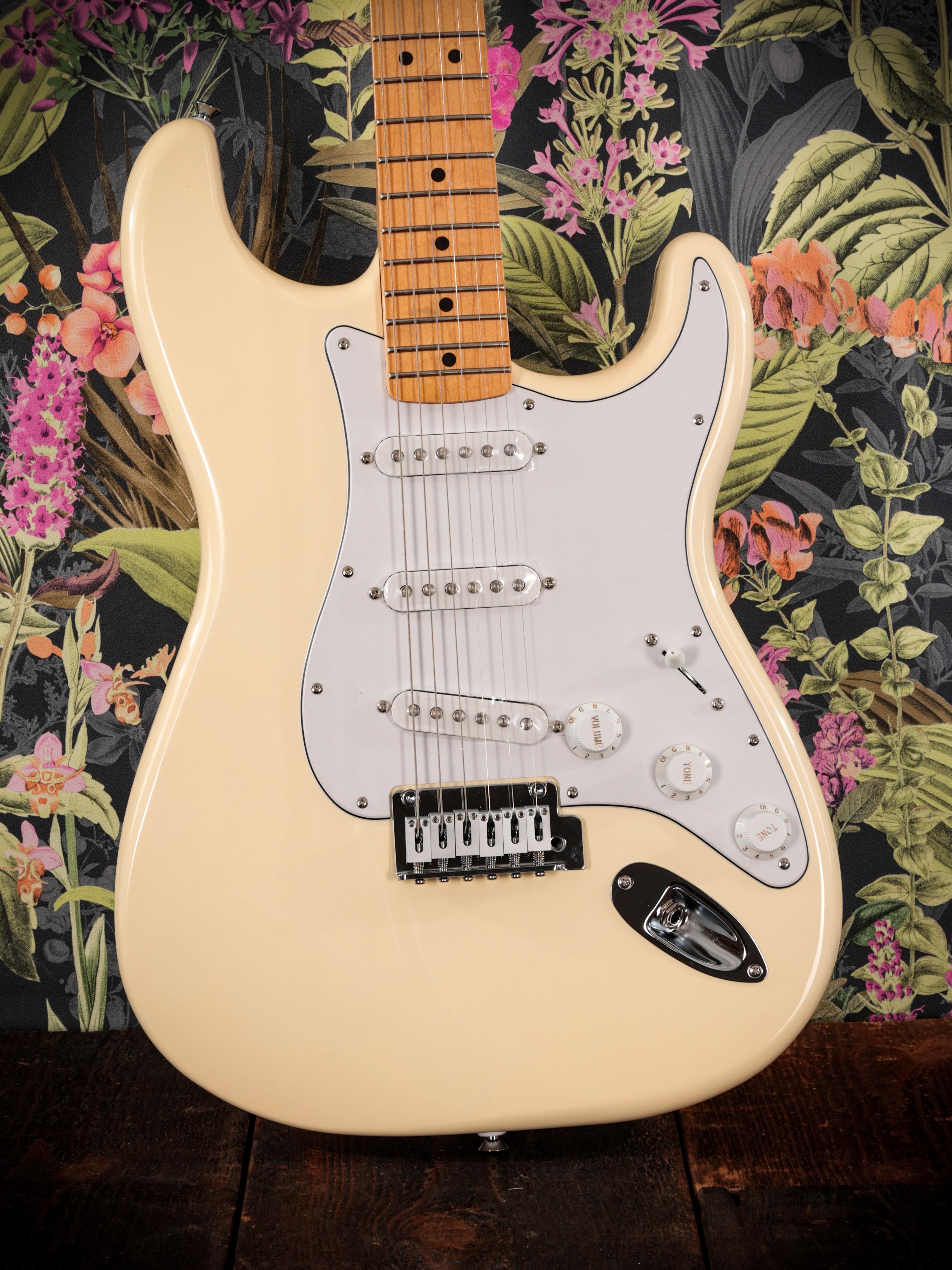 Fender Standard Series Stratocaster in Olympic White - Andertons
